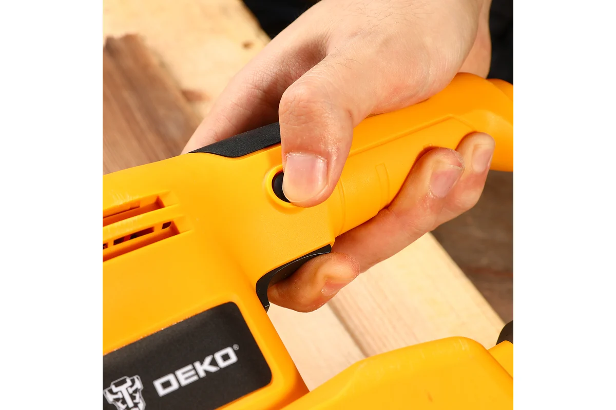 Вибрационная шлифмашина DEKO DKS250063-4199 063-4199