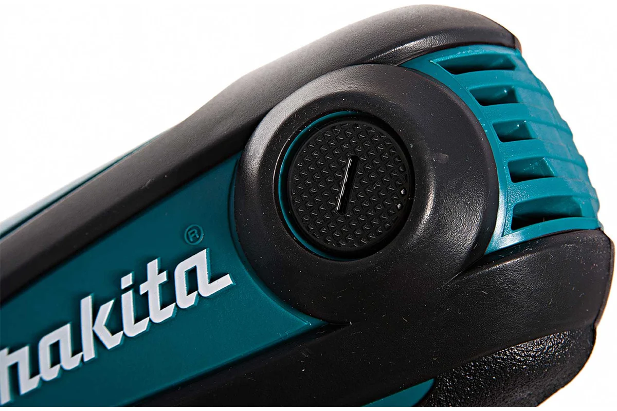Ударный шуруповерт Makita TD0101F