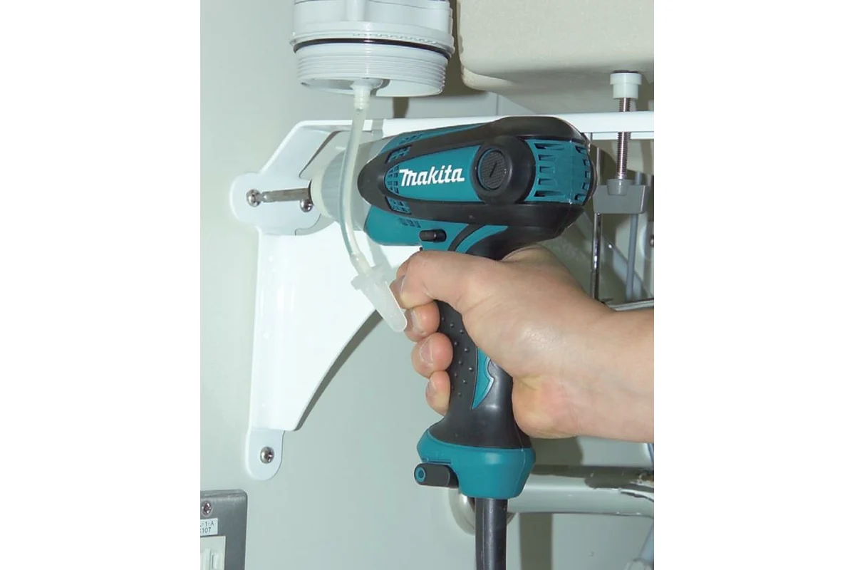 Ударный шуруповерт Makita TD0101F