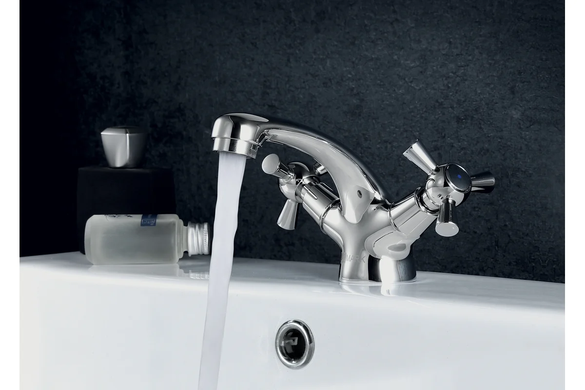 Смеситель для раковины Lemark Contour LM7406C