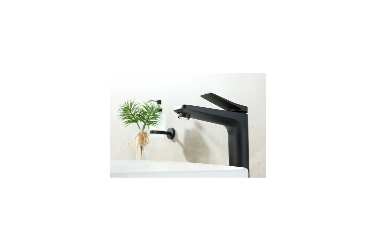 Смеситель для раковины Lemark Bronx LM3709BL