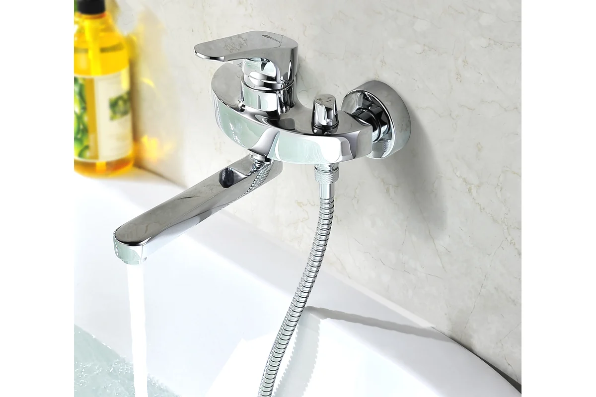 Смеситель Lemark Shift для ванны LM4314C