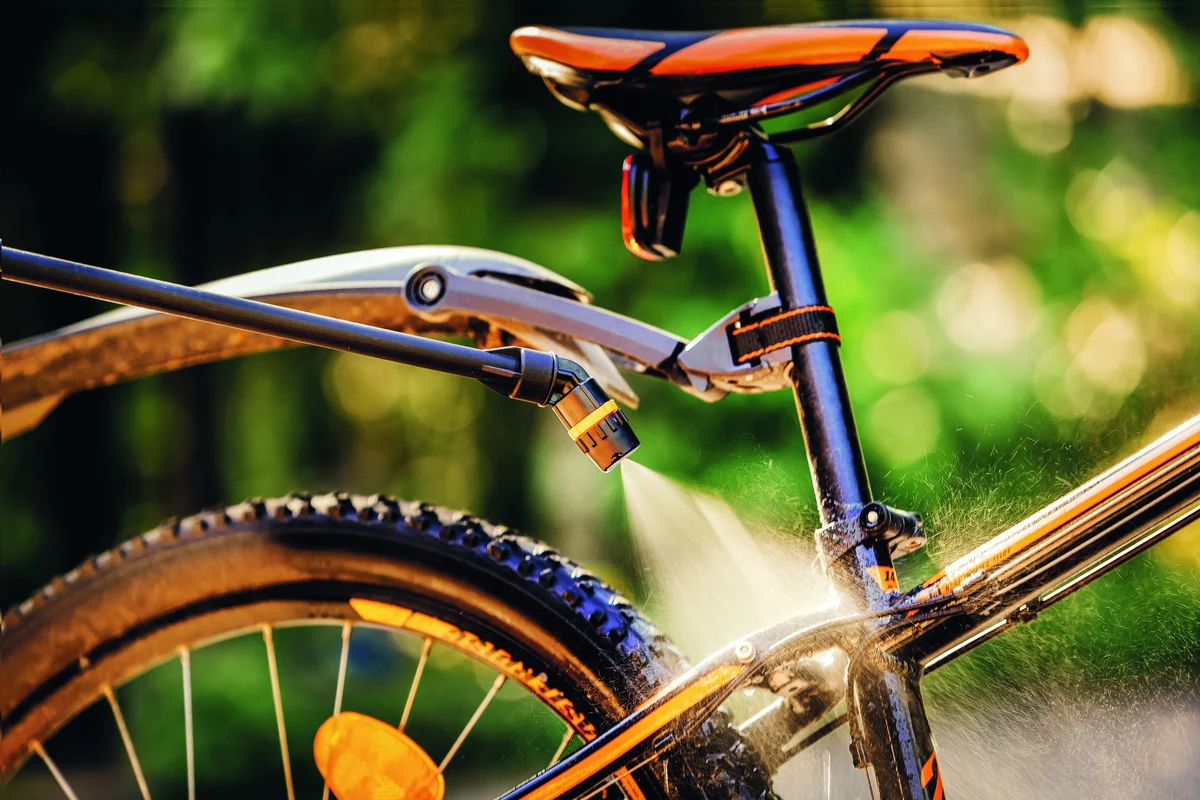 Садовый опрыскиватель Fiskars 5л 1025934