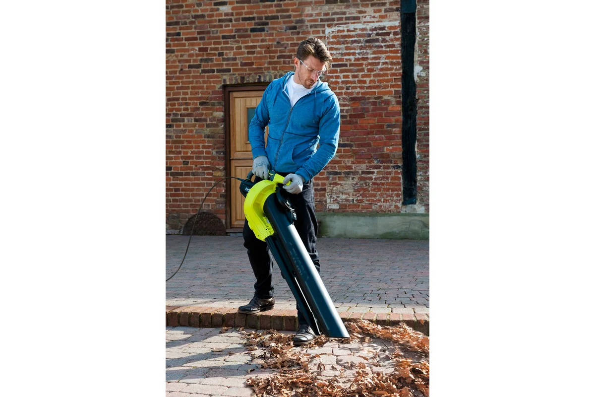 Садовый пылесос Ryobi RBV3000CESV 5133002190