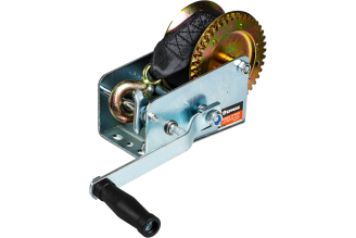 Ручная шестеренчатая лебедка ЕРМАК TRT 1201S трос - ремень, 900кг, длина троса 10м 737-010