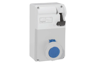 Комбинированный щиток Legrand P17 Tempra Pro IP55 16 А 2P+E 056621