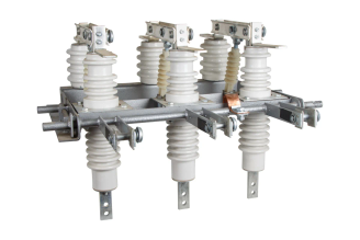 Разъединитель высоковольтный КЭАЗ РВФЗ-10/630-II-II-И2-У3 143862