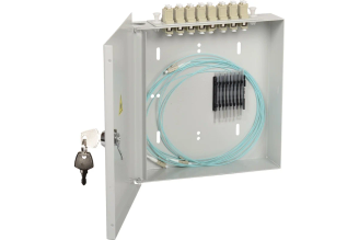 Укомплектованный настенный кросс ITK LC duplex 4 порта OS2 FOBX8-N-4LCUD09