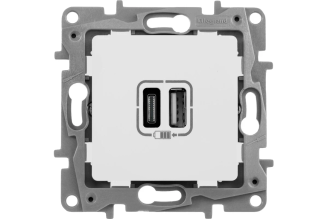 Зарядное устройство Legrand Etika USB A/C белое 672236