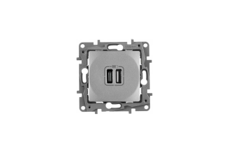 Зарядное устройство Legrand Etika USB Type A/Type C алюминий 672436