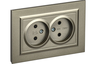 2-гнездовая розетка IEK Brite BR-R23-10-K37-F, без заземления, со шторками, 10 А