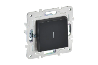 Выключатель 1-клавишный IEK SKANDY с индикацией 10А SK-V07Bl черный SK-V10-1-10-K02