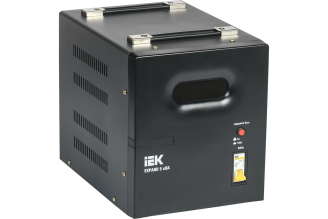 Однофазный стабилизатор напряжения IEK EXPAND 5 кВА IVS21-1-005-11