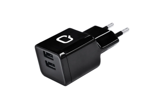Сетевое зарядное устройство QUMO Energy Charger 0061, 2 USB, 3.1A, черный 23841
